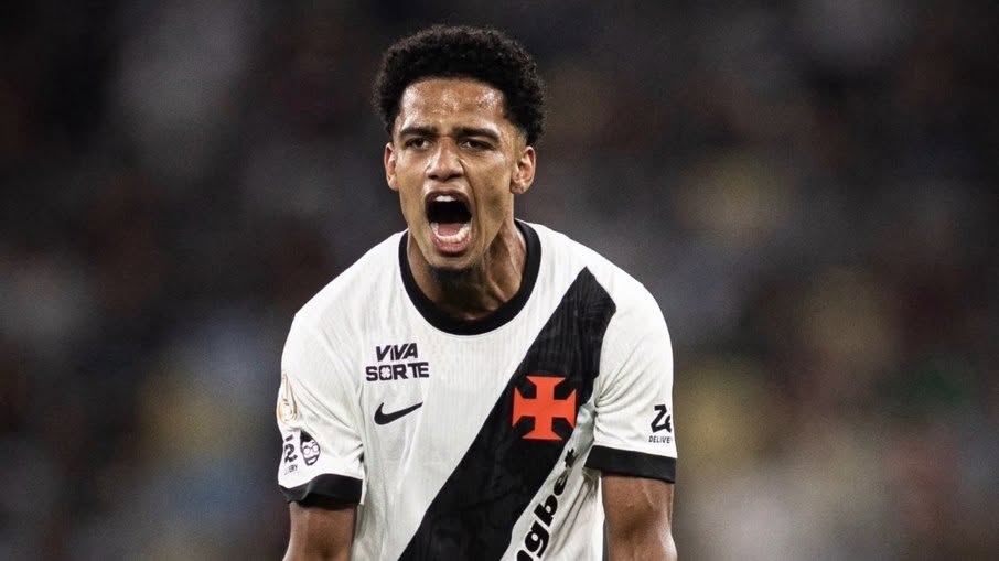 Brenner brilha, Vasco vence o Fluminense e vai às quartas da Copa do Brasil