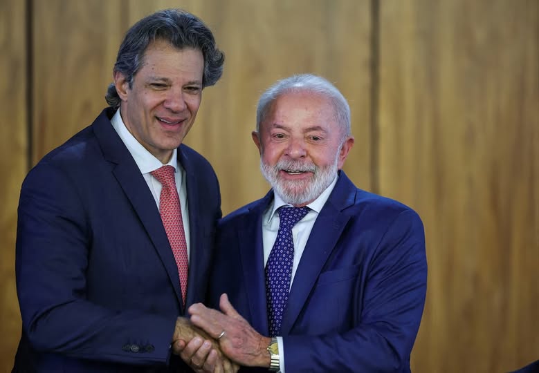 Lula sanciona Orçamento de 2026 com veto a quase R$ 400 milhões em emendas parlamentares
