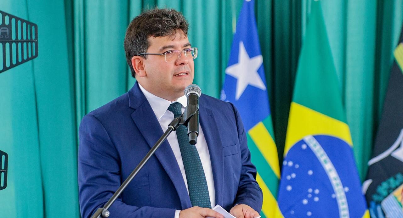 Governador entrega obras e participa de solenidades em Piracuruca e São João da Fronteira nesta quinta (22)