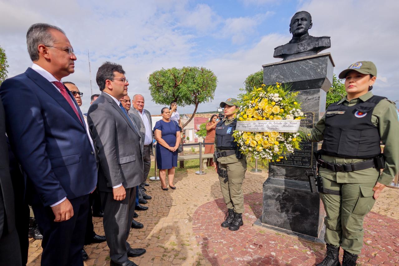 Em Oeiras, Rafael Fonteles participa da programação oficial pelos 203 anos de adesão do Piauí à Independência do Brasil