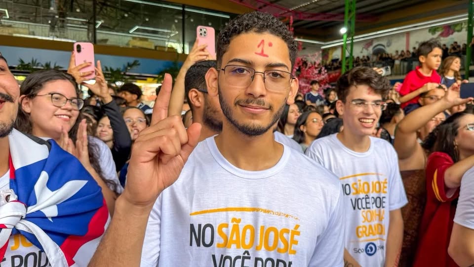 Aluno do Instituto São José faz a maior nota do Brasil em Ciências da Natureza e é 1º lugar em Medicina na UESPI