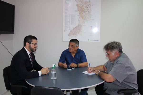 STRANS e MPT alinham ações para ampliar fiscalização de vagas especiais em Teresina