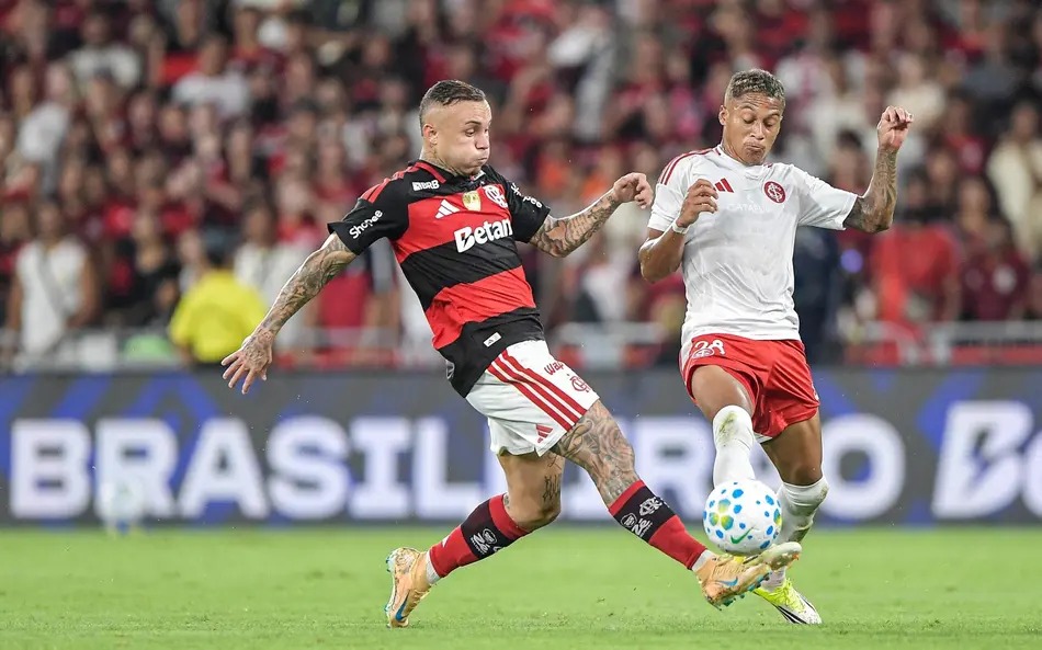 Brasileirão: Internacional sai na frente, mas Flamengo reage e chega ao empate