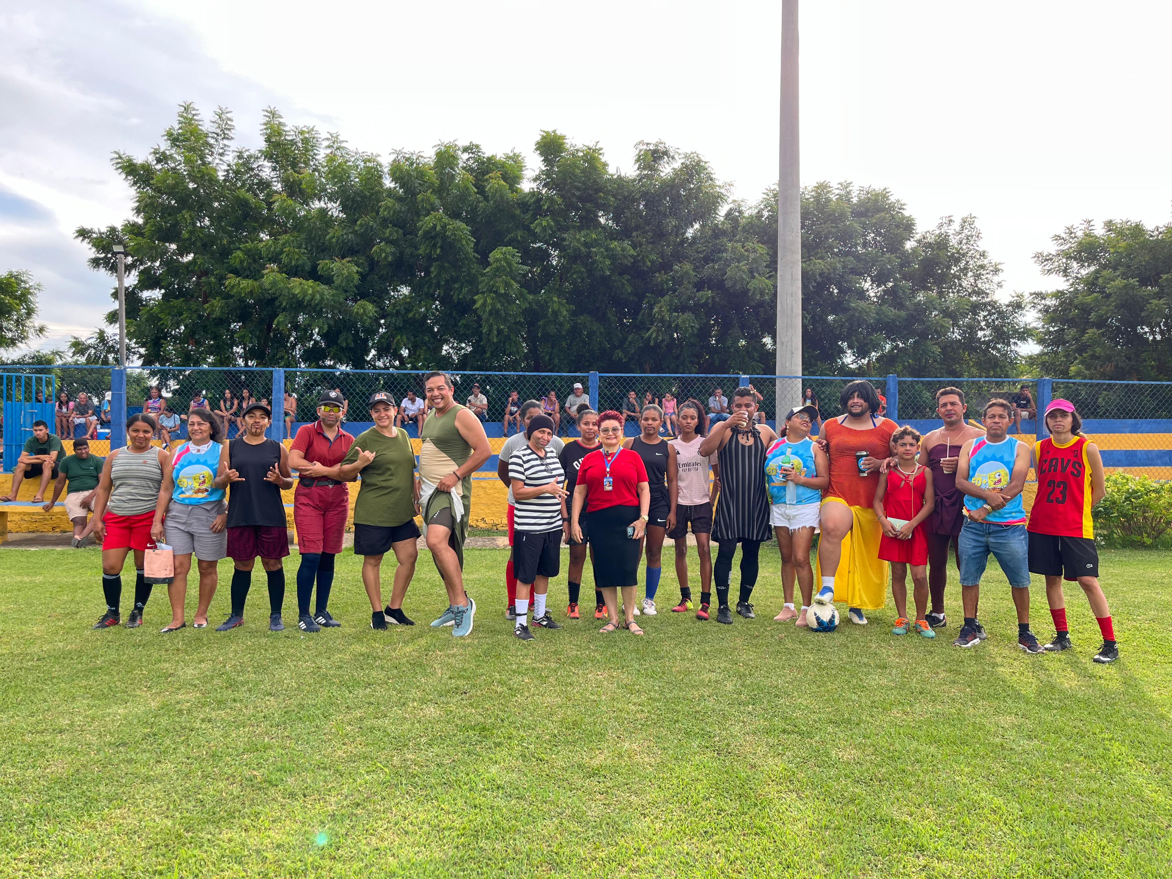 Partida divertida e blocos carnavalescos animam foliões em Olho D'Água do Piauí