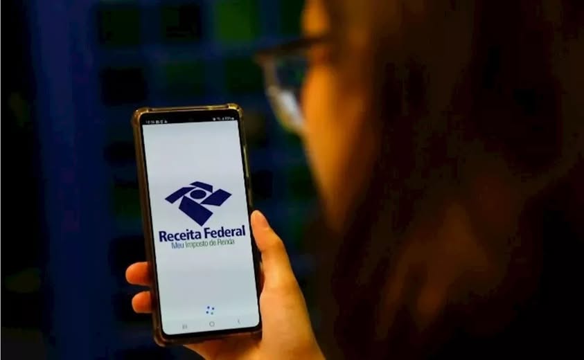 IR: Receita abre hoje (20) consulta ao lote residual de restituição; veja quem recebe