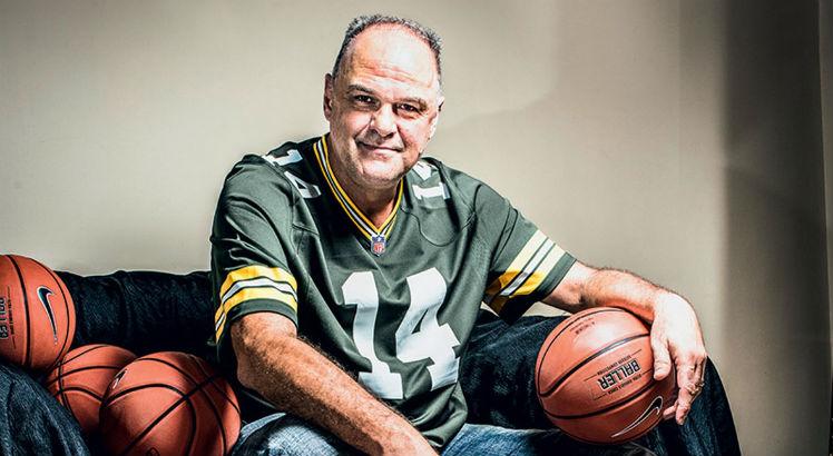 Oscar Schmidt, maior ídolo do basquete brasileiro, morre em SP aos 68 anos