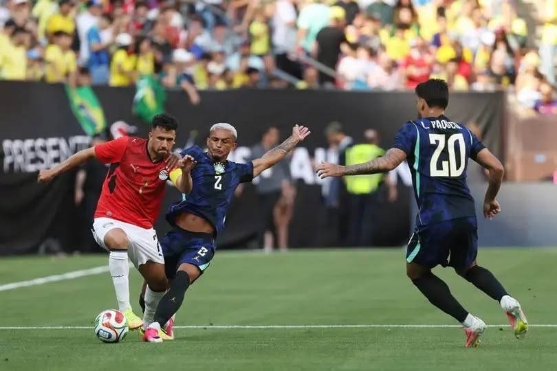 Neymar e Wesley têm dias decisivos na Seleção às vésperas da Copa