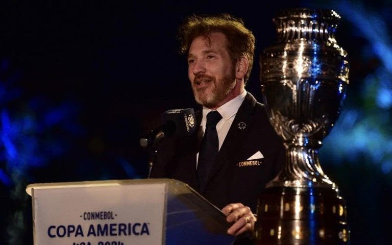 Presidente da Conmebol aponta para Copa do Mundo de 2030 com 64 seleções