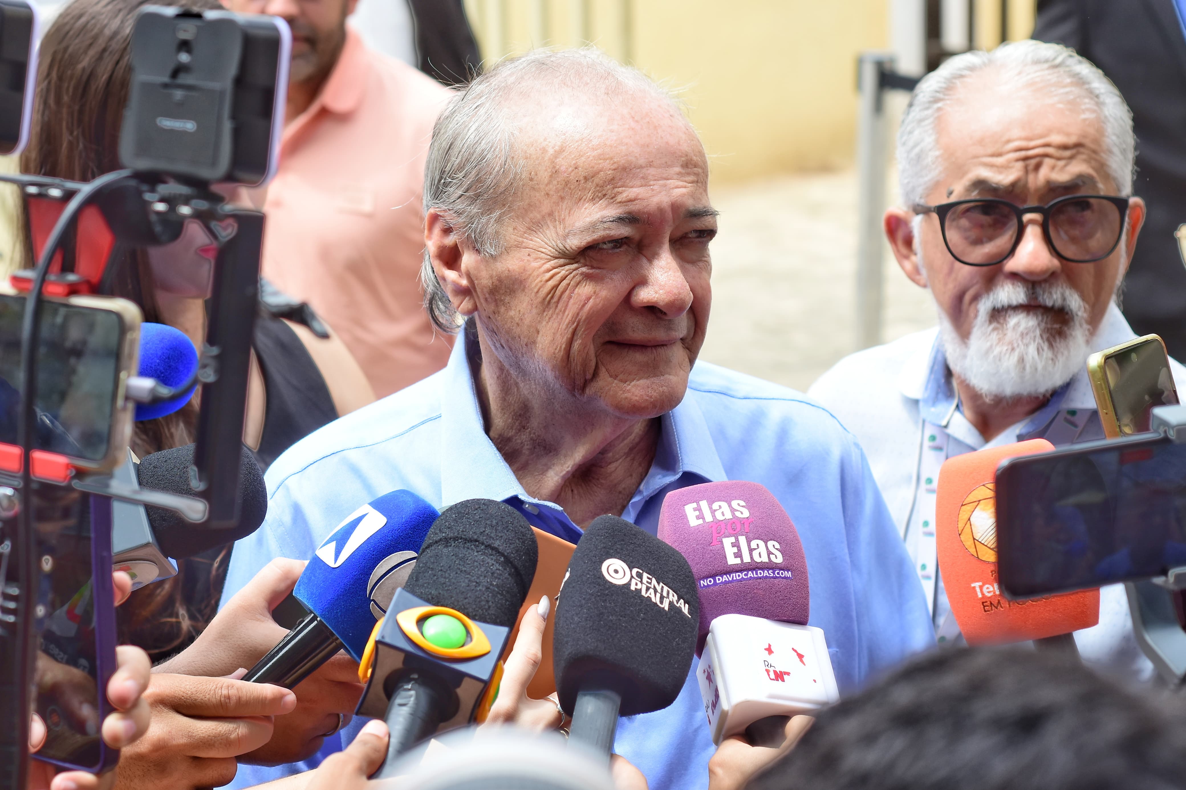 Prefeito Silvio Mendes participa da inauguração da sede da Companhia Ferroviária de Teresina