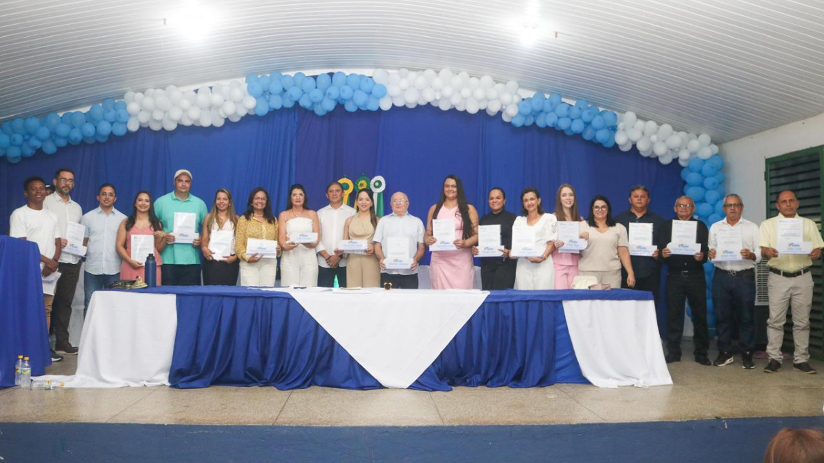Prefeitura de Água Branca empossa secretariado da gestão 2025-2028
