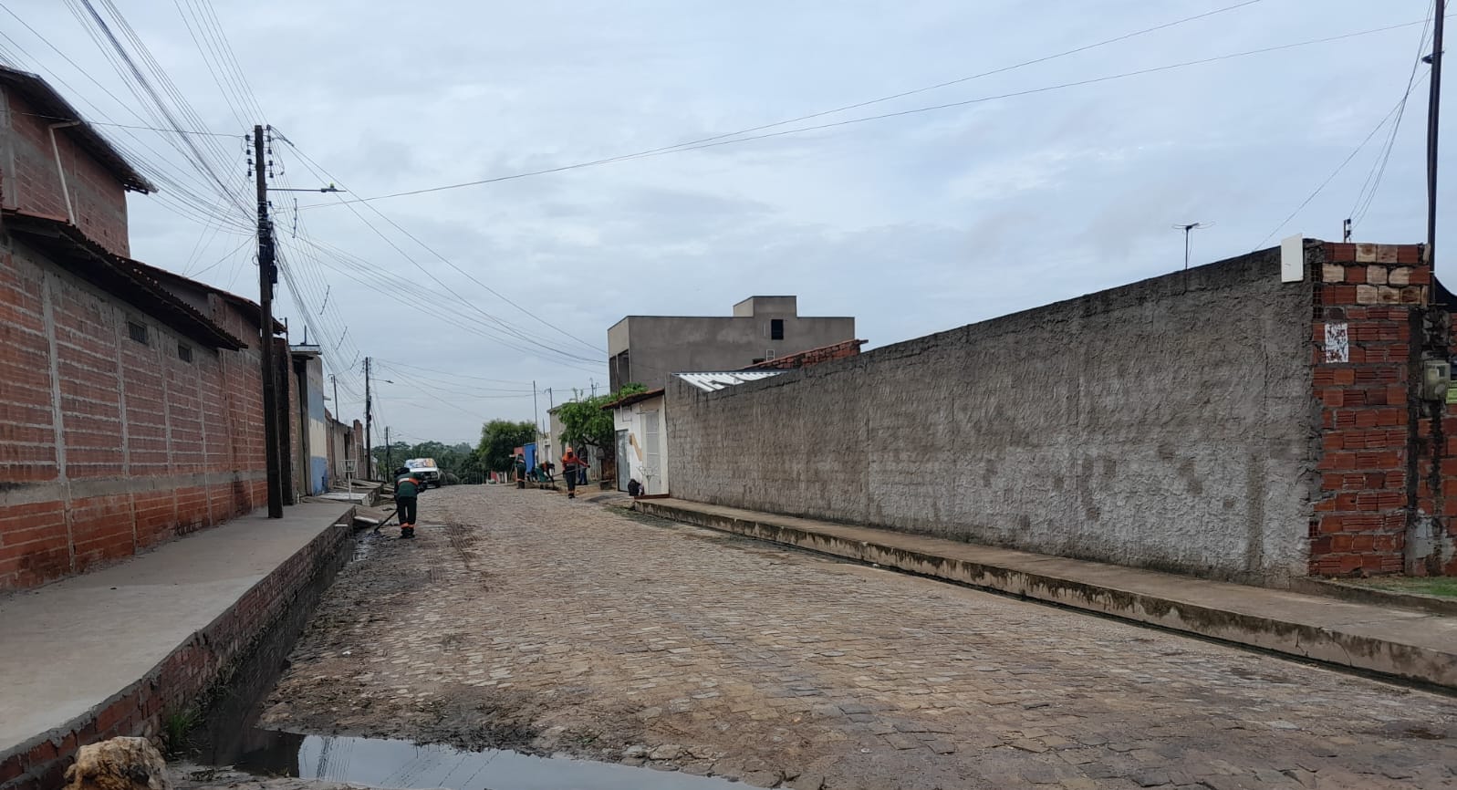 Prefeitura de Teresina intensifica limpeza no Residencial Nova Teresina