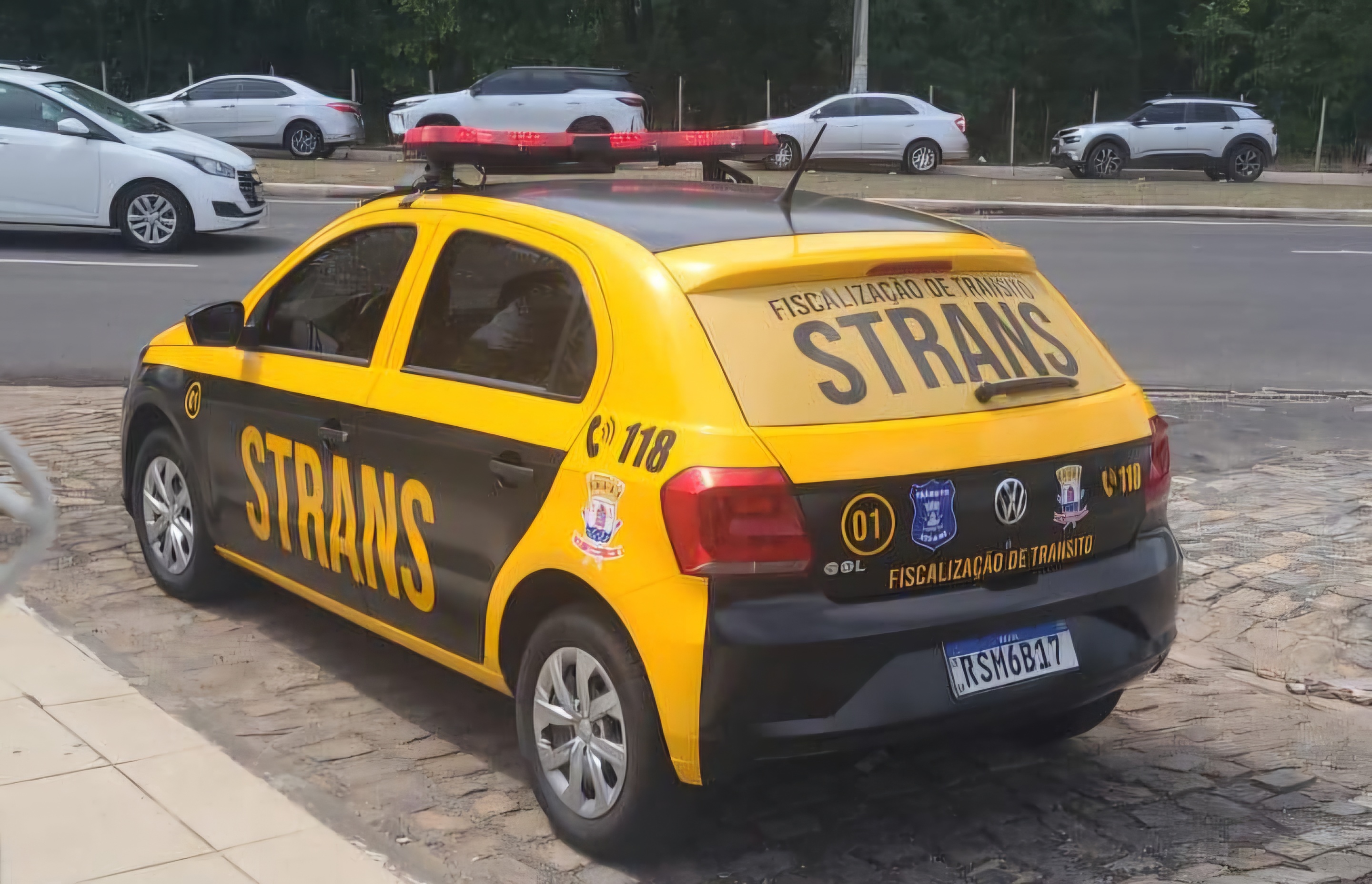 STRANS adota sinalização semafórica operando em amarelo piscante