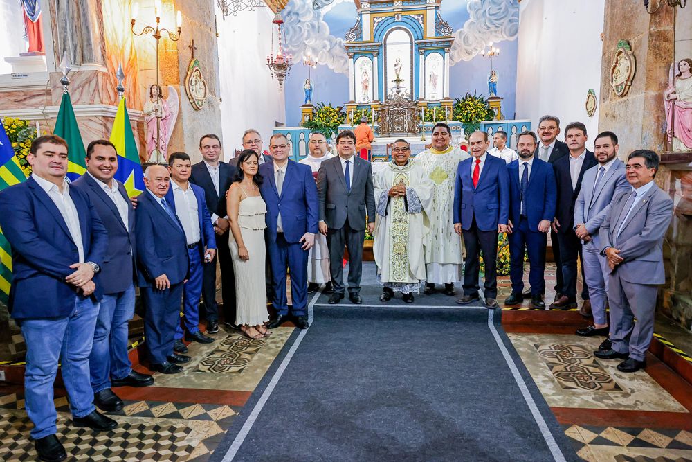 Governador abre programação do 202º aniversário da adesão do Piauí à Independência do Brasil e homenageia 27 pessoas