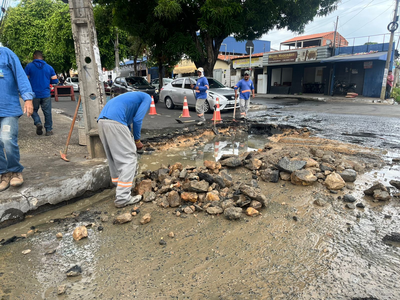 SDU Sudeste inicia os trabalhos de recuperação da passagem de nível da Avenida Joaquim Nelson