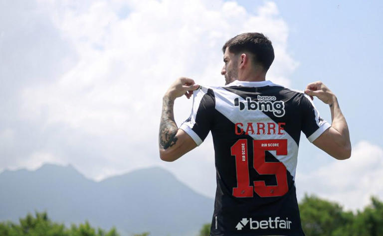 Vasco ganha novo reforço contra o Flamengo após Benjamín Garré ser registrado no BID