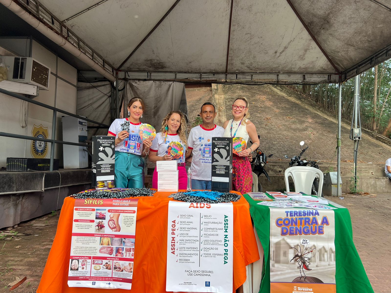 FMS orienta sobre prevenção às Infecções Sexualmente Transmissíveis em eventos de carnaval de Teresina