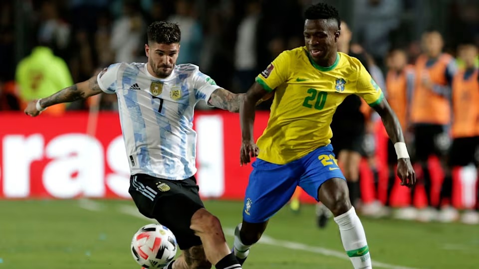 Brasil enfrenta Argentina em jogo crucial pelas eliminatórias da Copa do Mundo