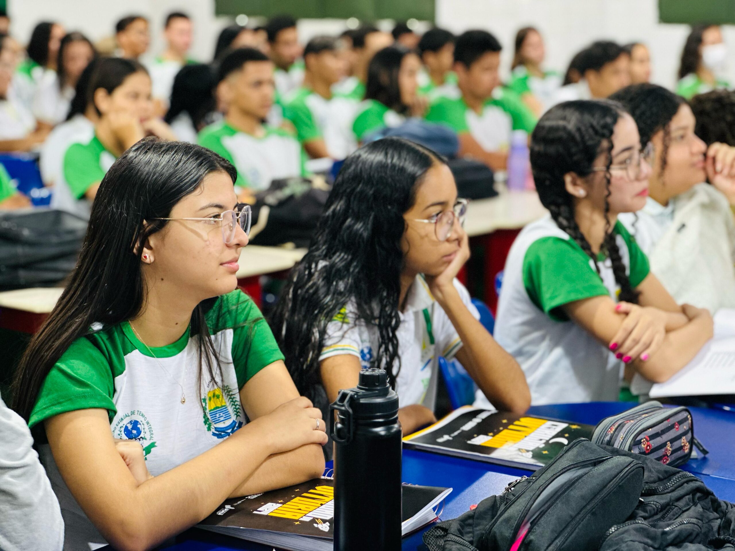 Governo do Piauí premia estudantes da rede estadual com melhor desempenho no Enem nesta quinta (27)