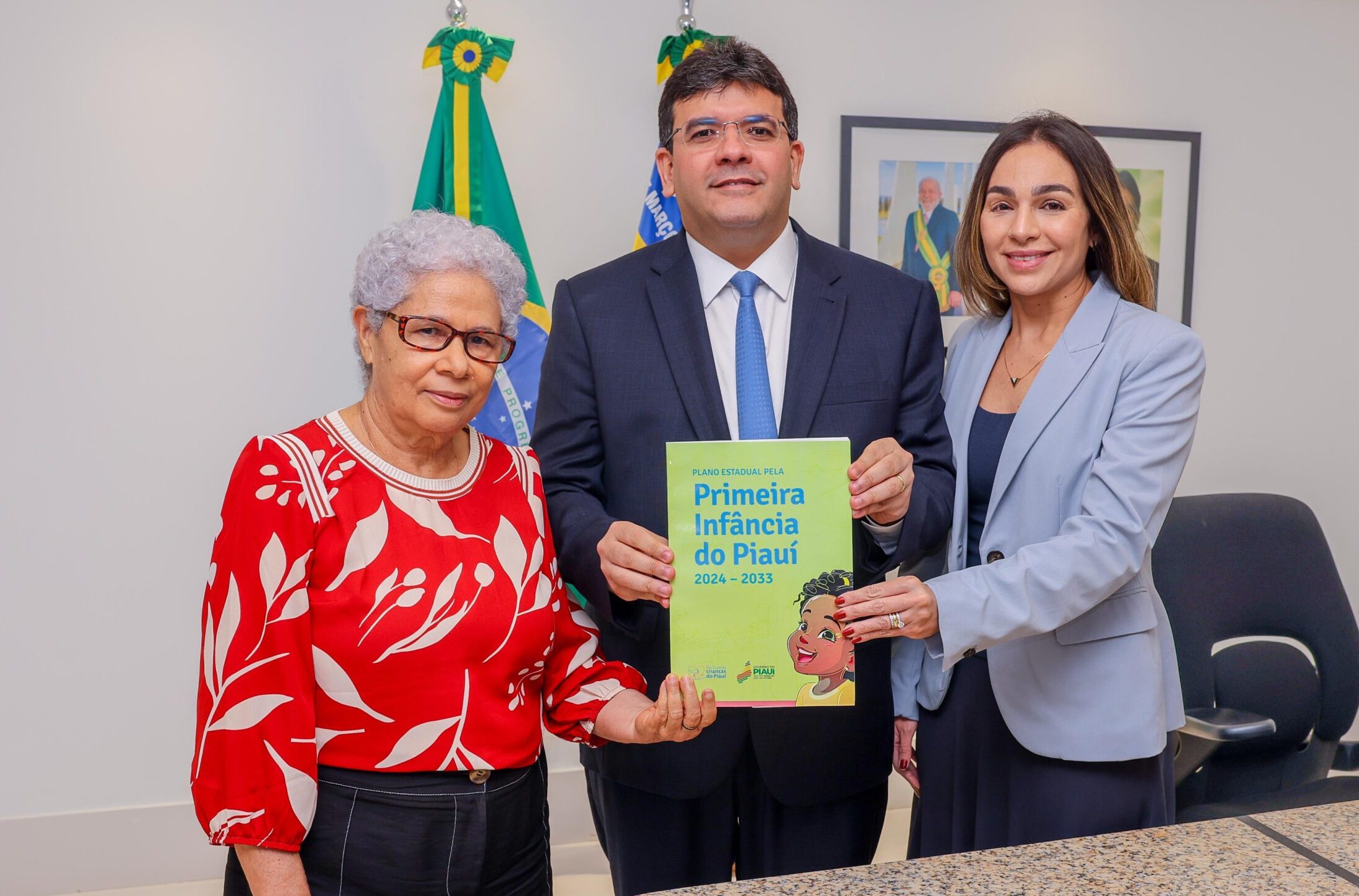 Governador sanciona Plano da Primeira Infância e convoca municípios para implementação