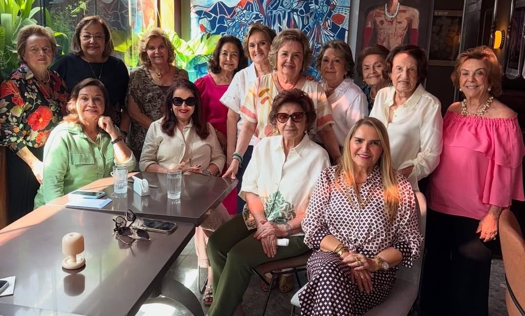 SOCIEDADE: Sócias do Clube do Chá reunidas em encontro e MAIS…