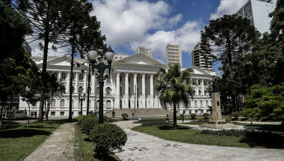 Vestibular UFPR 2026: inscrições abertas com mais de 5 mil vagas em 143 cursos