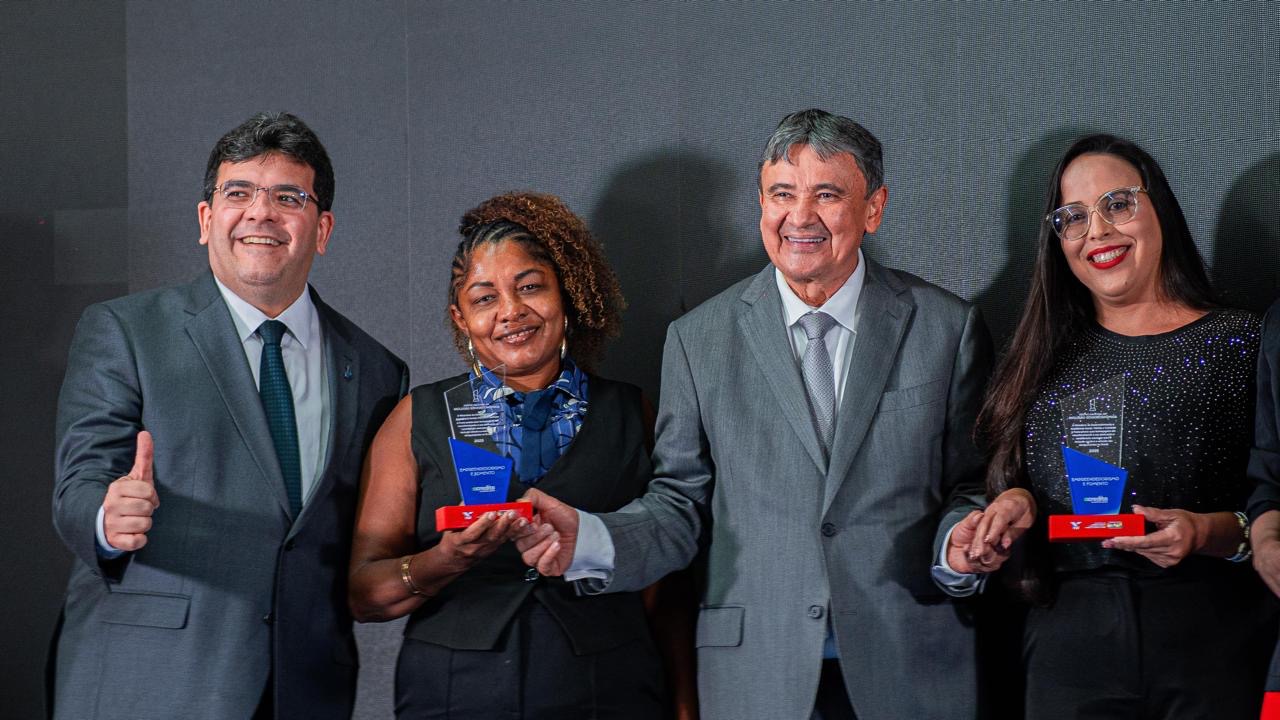 Rafael Fonteles é homenageado em Brasília por ações de inclusão socioeconômica no Piauí