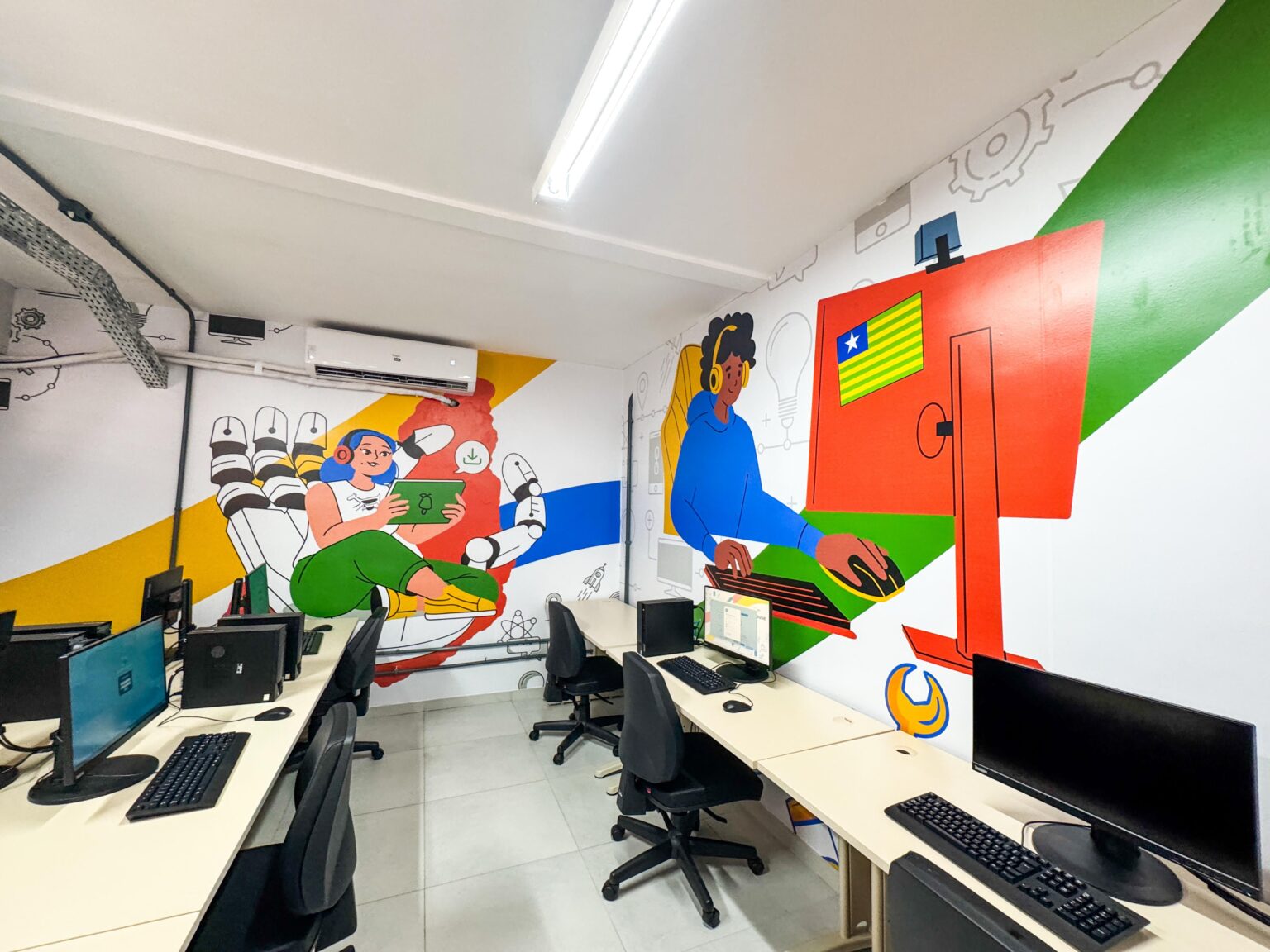 Lan House do Povo é aberta ao público nesta quarta (30) em Teresina