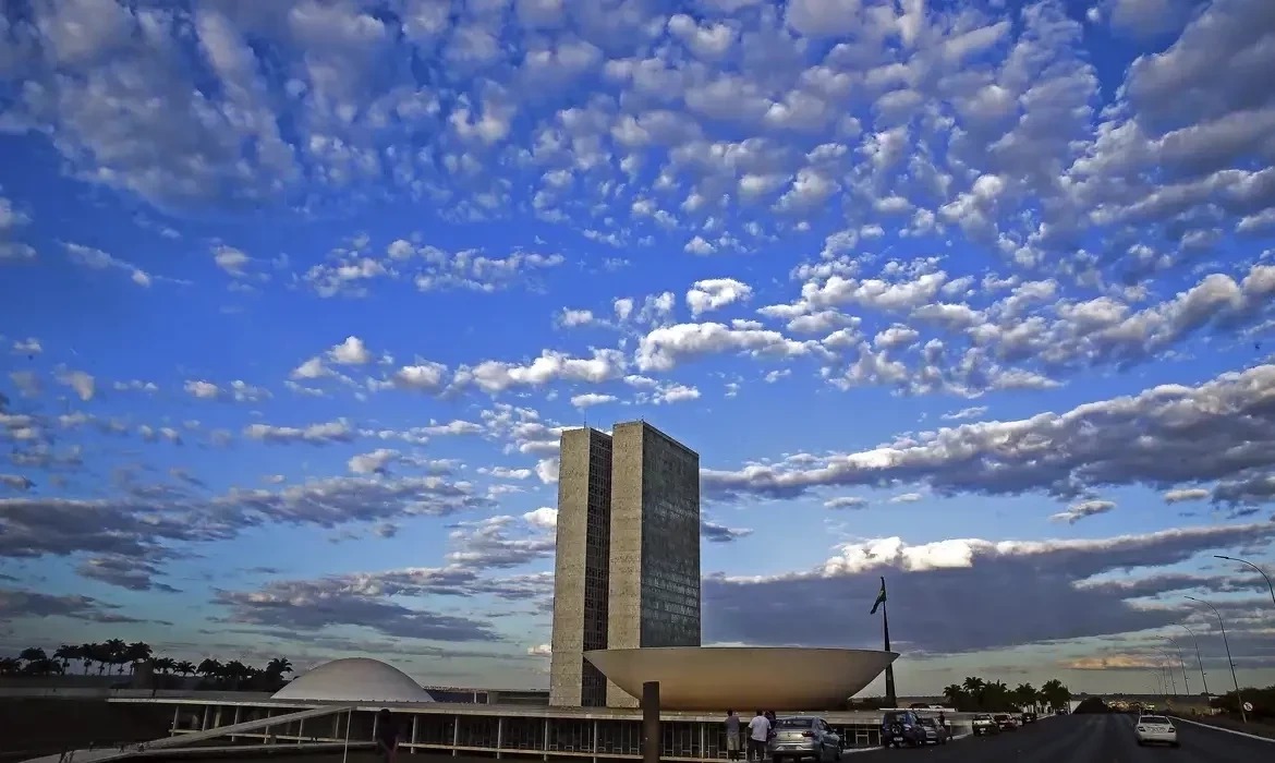 Davi Alcolumbre marca para 17 de junho a sessão que cria CPMI do INSS