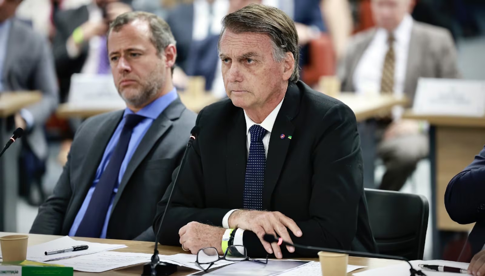 Bolsonaro diz que golpe ‘seria fácil de começar’, mas nunca foi cogitado: ‘Abominável’