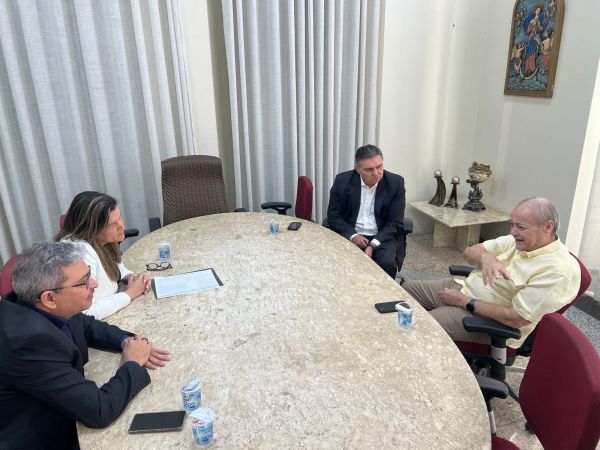 Prefeitura de Teresina e MPT discutem adequação à política de resíduos sólidos