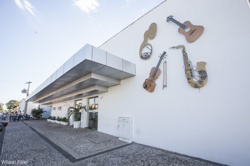 Palácio da Música abre matrículas para cursos gratuitos de instrumentos musicais