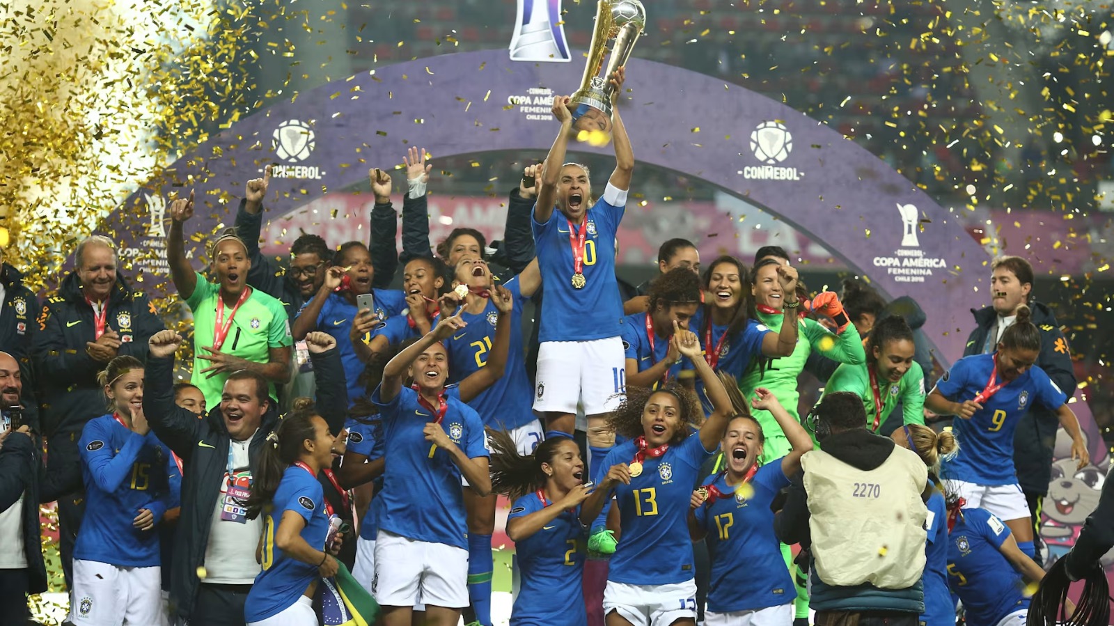 Em final emocionante, Brasil bate Colômbia e é campeão da Copa América Feminina