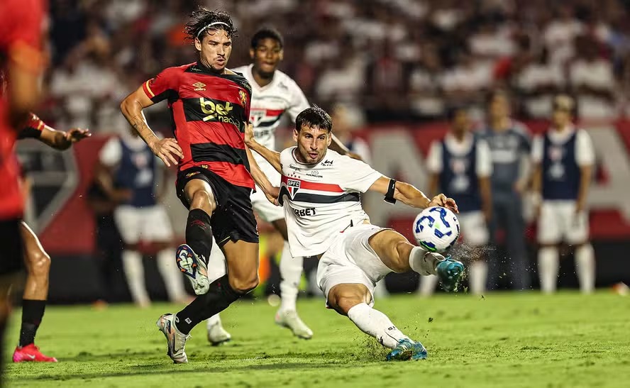 RECORD/ANTENA 10 transmite Sport x São Paulo com exclusividade neste sábado (16)