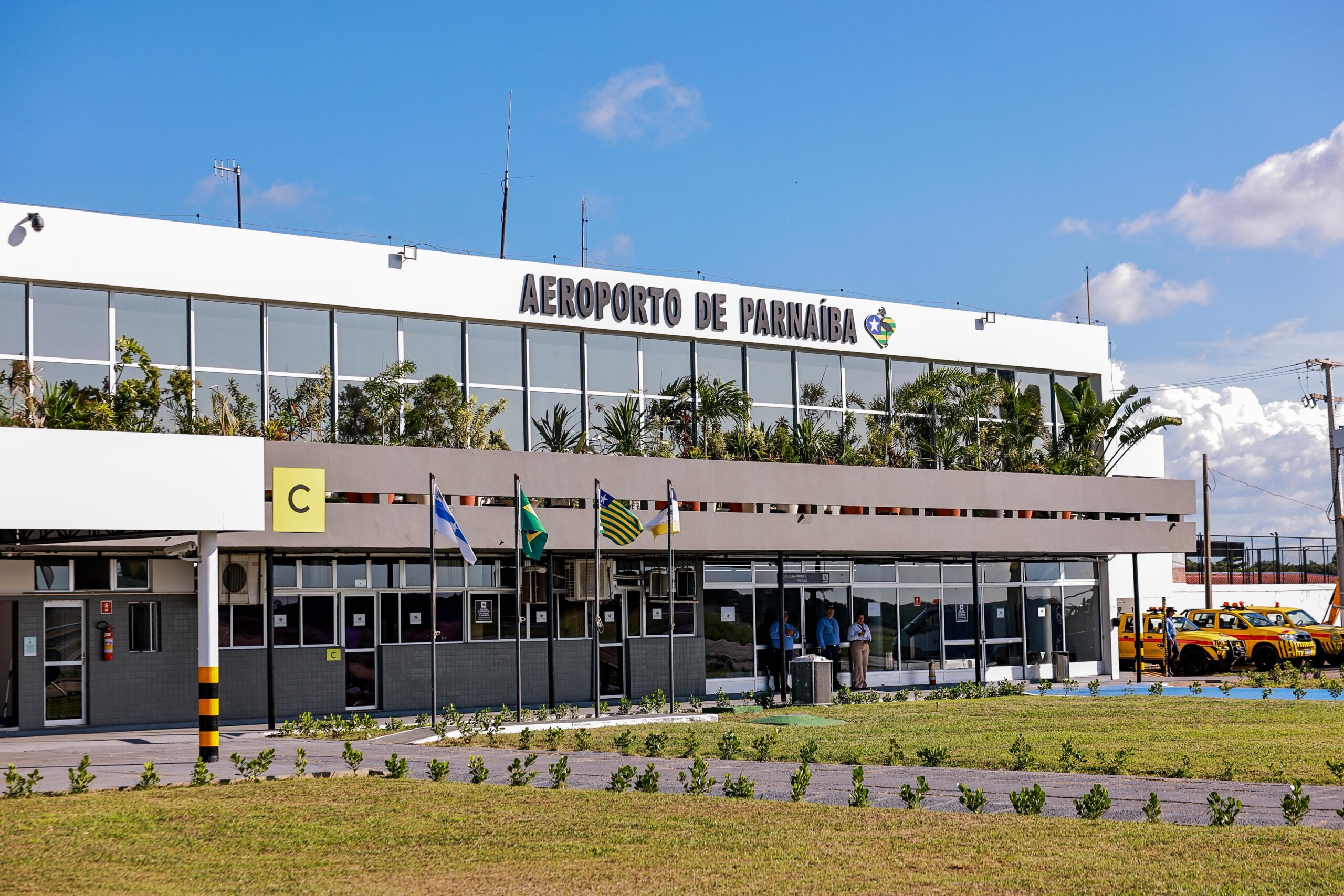 Governo do Estado propõe incentivo a empresas aéreas para impulsionar turismo no Piauí