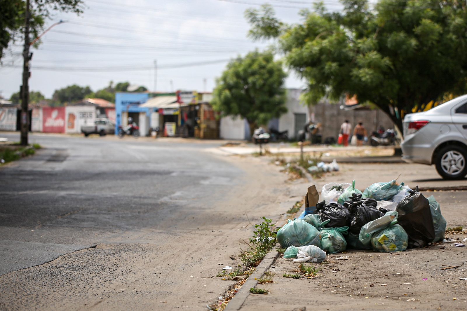 Teresina entra em estado de emergência na limpeza pública por 90 dias