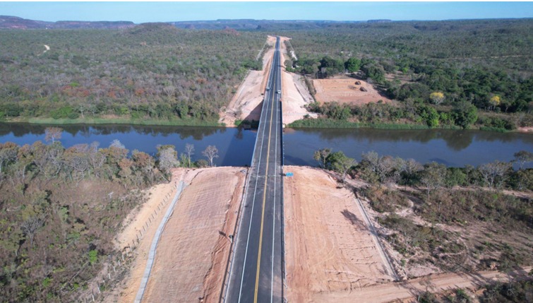Nova ponte sobre o rio Parnaíba, ligando o Piauí ao Maranhão, será inaugurada no sul do estado nesta sexta (5)