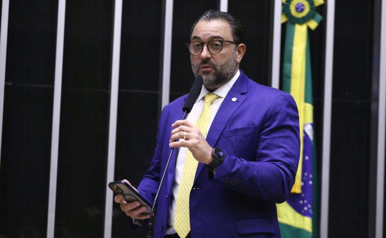Aprovado projeto de Ciro Nogueira e Átila Lira sobre combate ao desperdício de alimentos