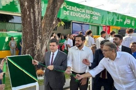 Draga Alana participa da entrega da nova sede da 19ª GRE  com investimento de R$ 1,7 milhão em Teresina