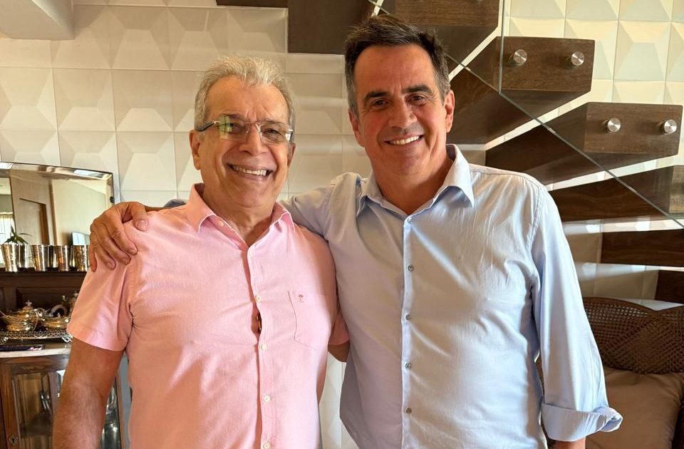 Progressistas filia João Vicente Claudino em solenidade com a presença de Ciro Nogueira