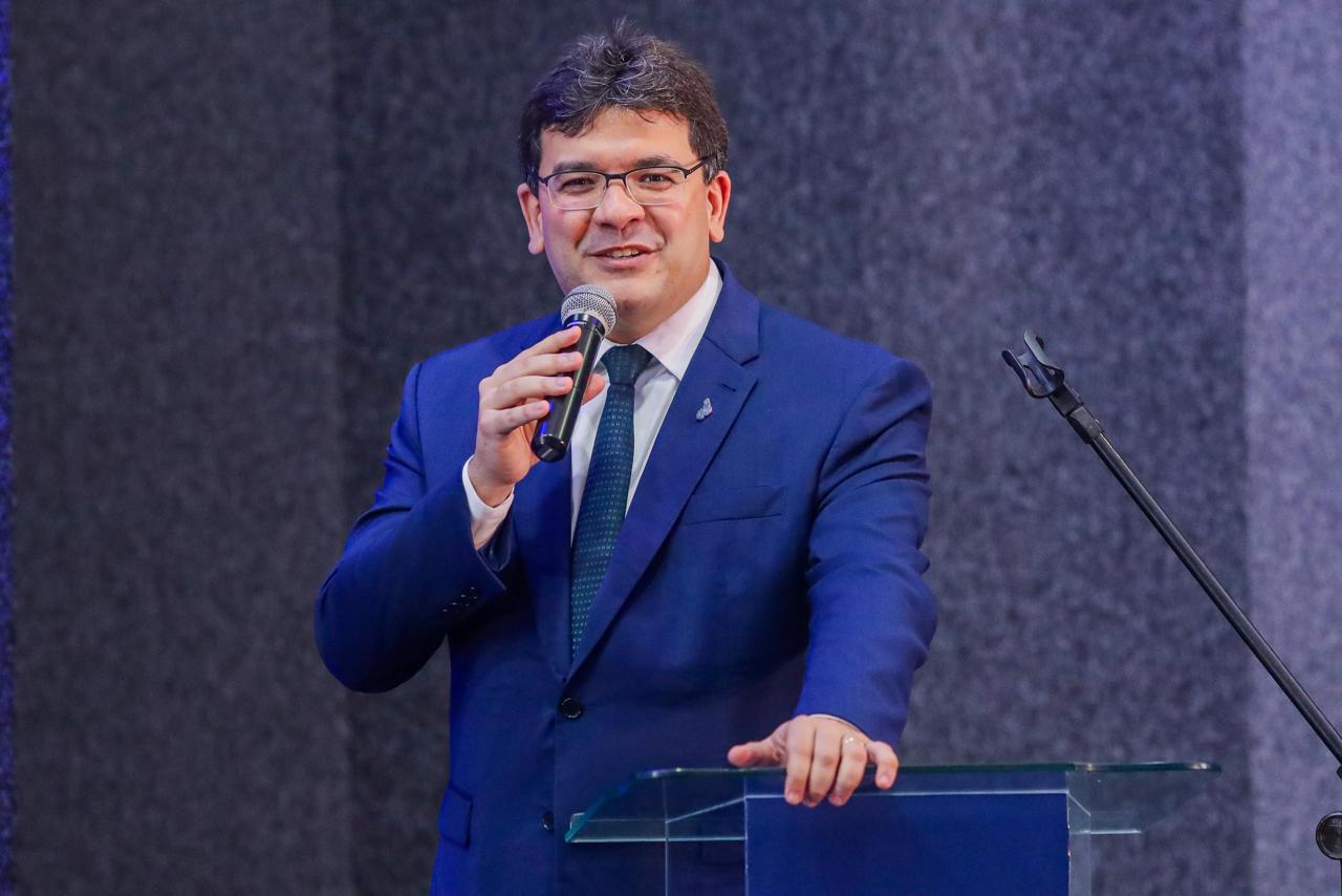 Pesquisa Amostragem indica reeleição de Rafael Fonteles com larga vantagem
