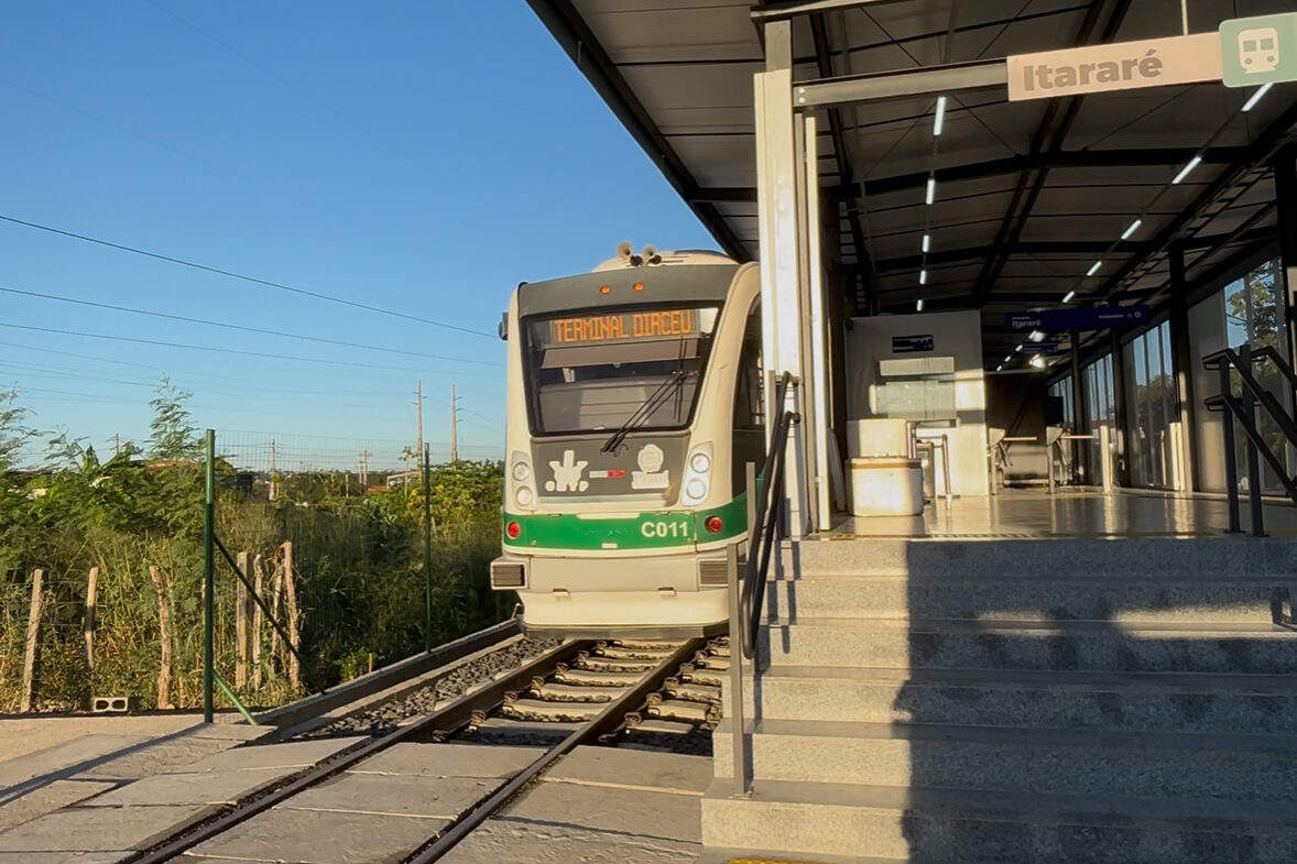 Após conclusão, duplicação da linha férrea do Metrô de Teresina possibilitará circulação simultânea de VLTs