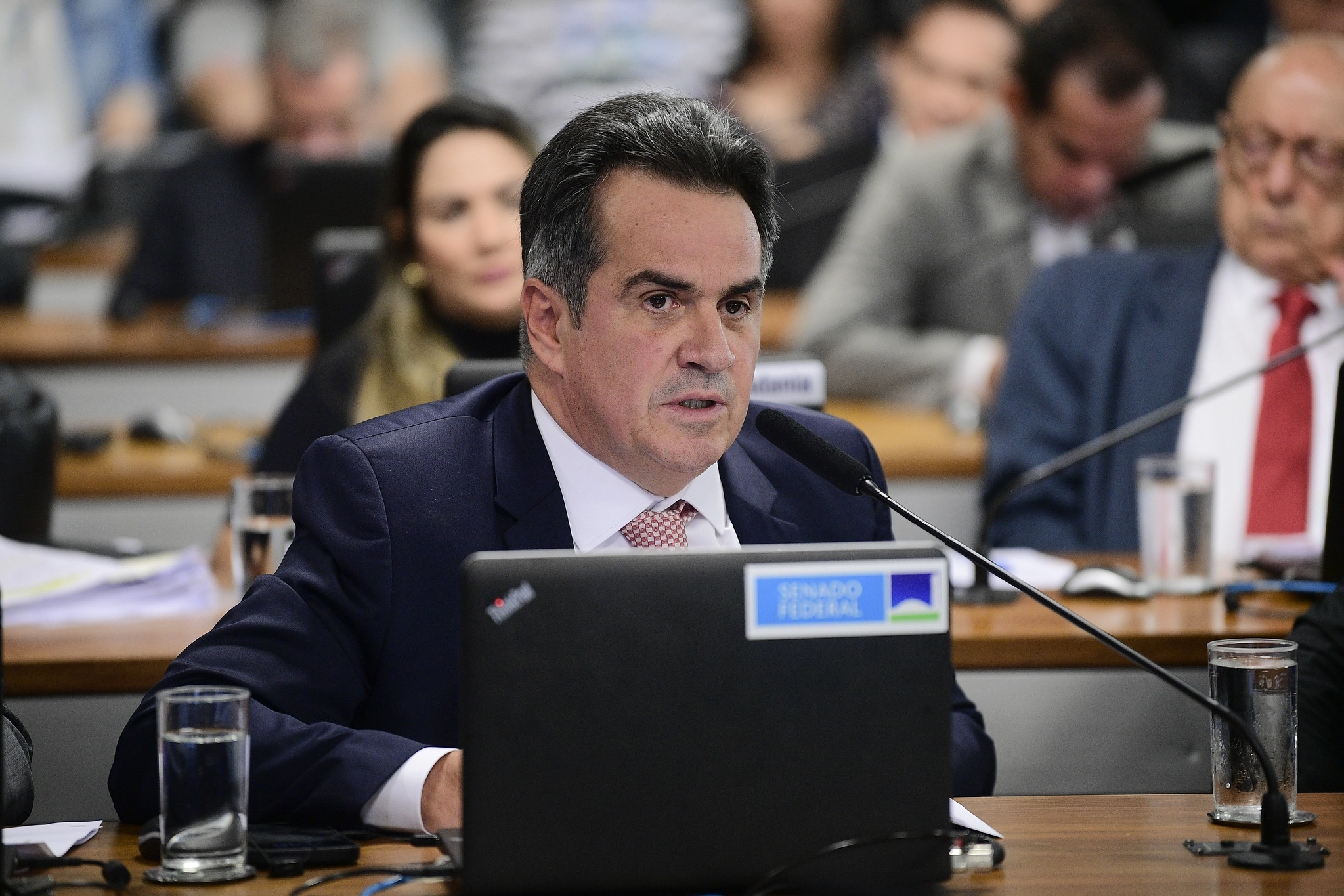 Projeto de Ciro Nogueira agora é lei e combate o desperdício de alimentos em todo o Brasil