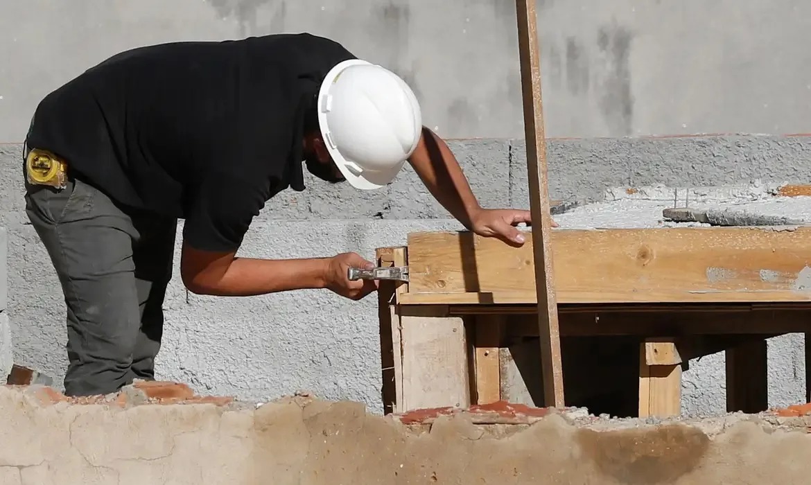 Reforma de casa terá crédito com prazo de 5 anos e juros de até 1,95% a partir de 3 novembro