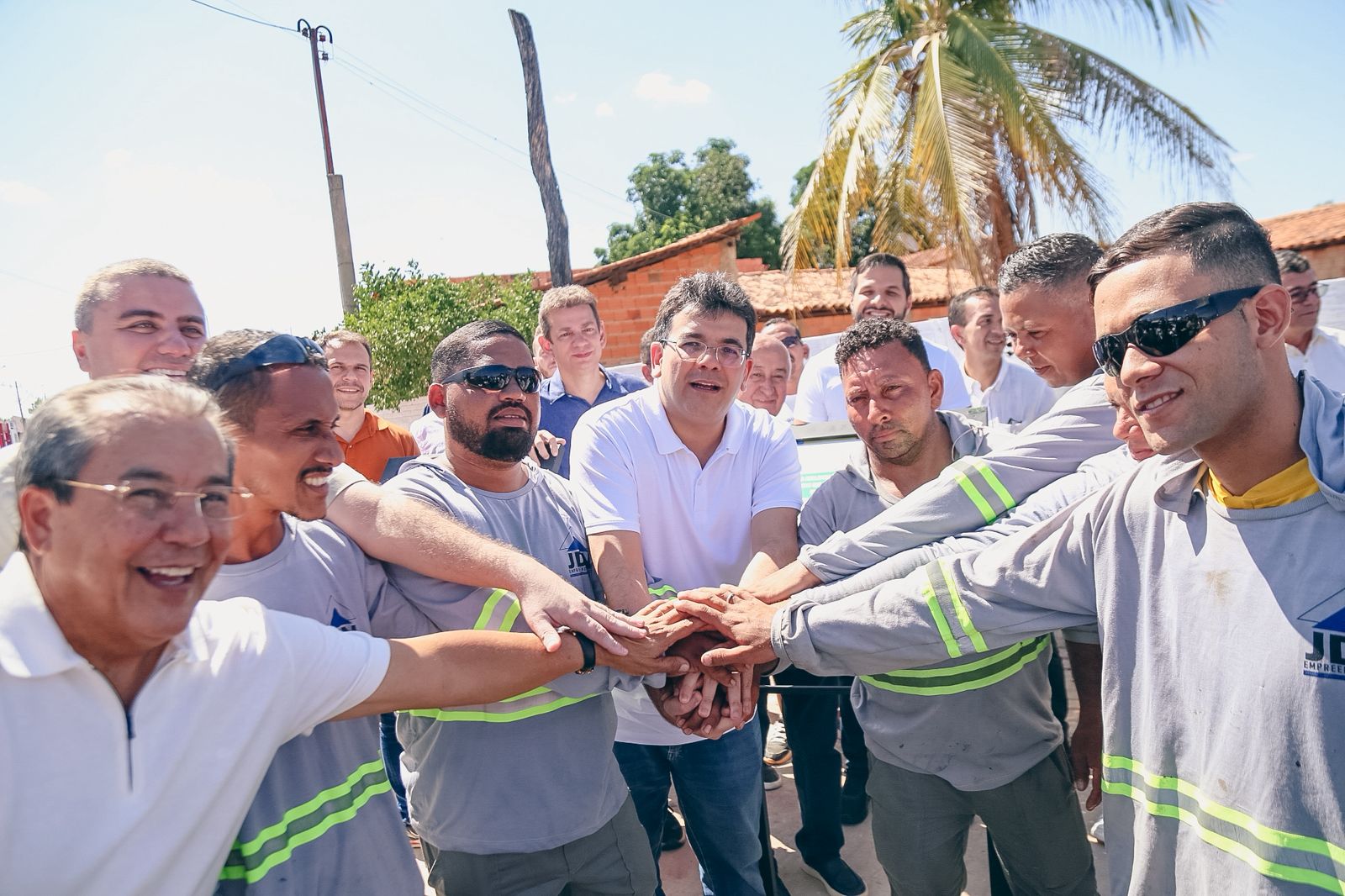 Governador inaugura asfaltamento em Bom Jesus e destaca avanços em mobilidade urbana