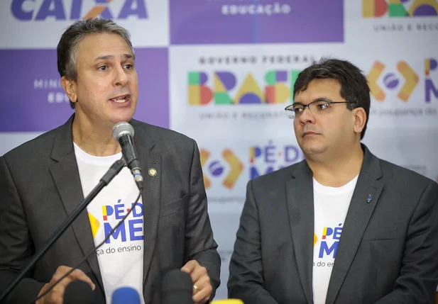 Ministros Camilo Santana e Luciana Santos cumprem agenda em Teresina nesta terça (4) e quarta (5)