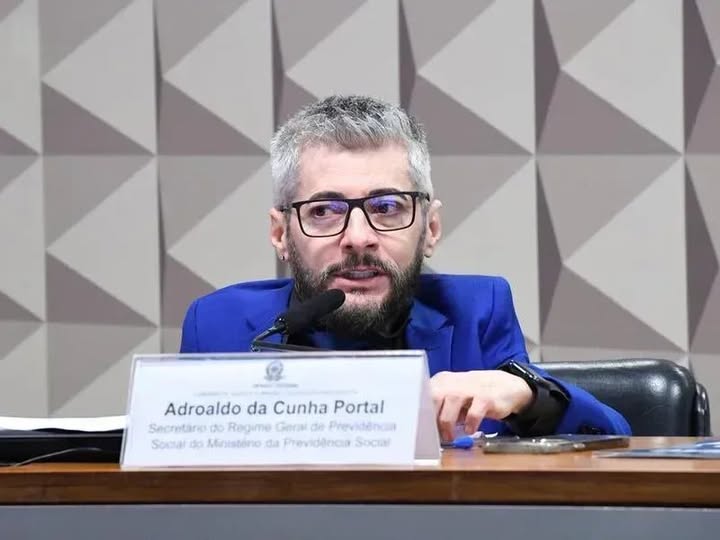 Número 2 da Previdência de Lula é preso em operação contra fraudes no INSS