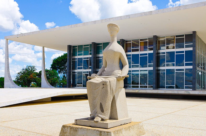 44% avaliam negativamente o trabalho do STF diz pesquisa do PoderData