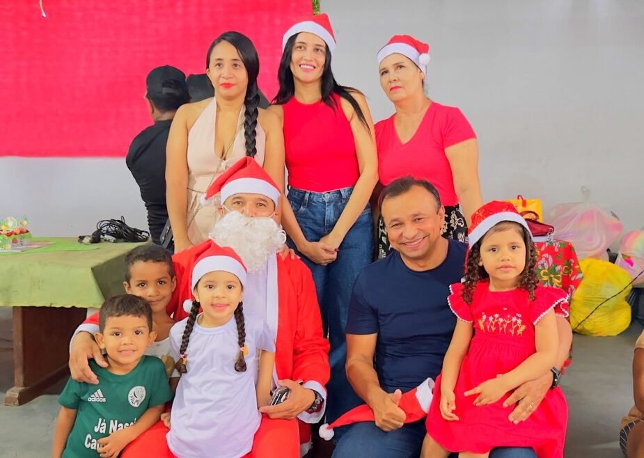 Capitão Fábio Abreu participa da Festa de Natal do Residencial Frei Damião