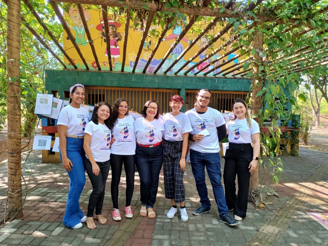 Escola Municipal Jornalista Deoclécio Dantas realiza Piquenique Literário