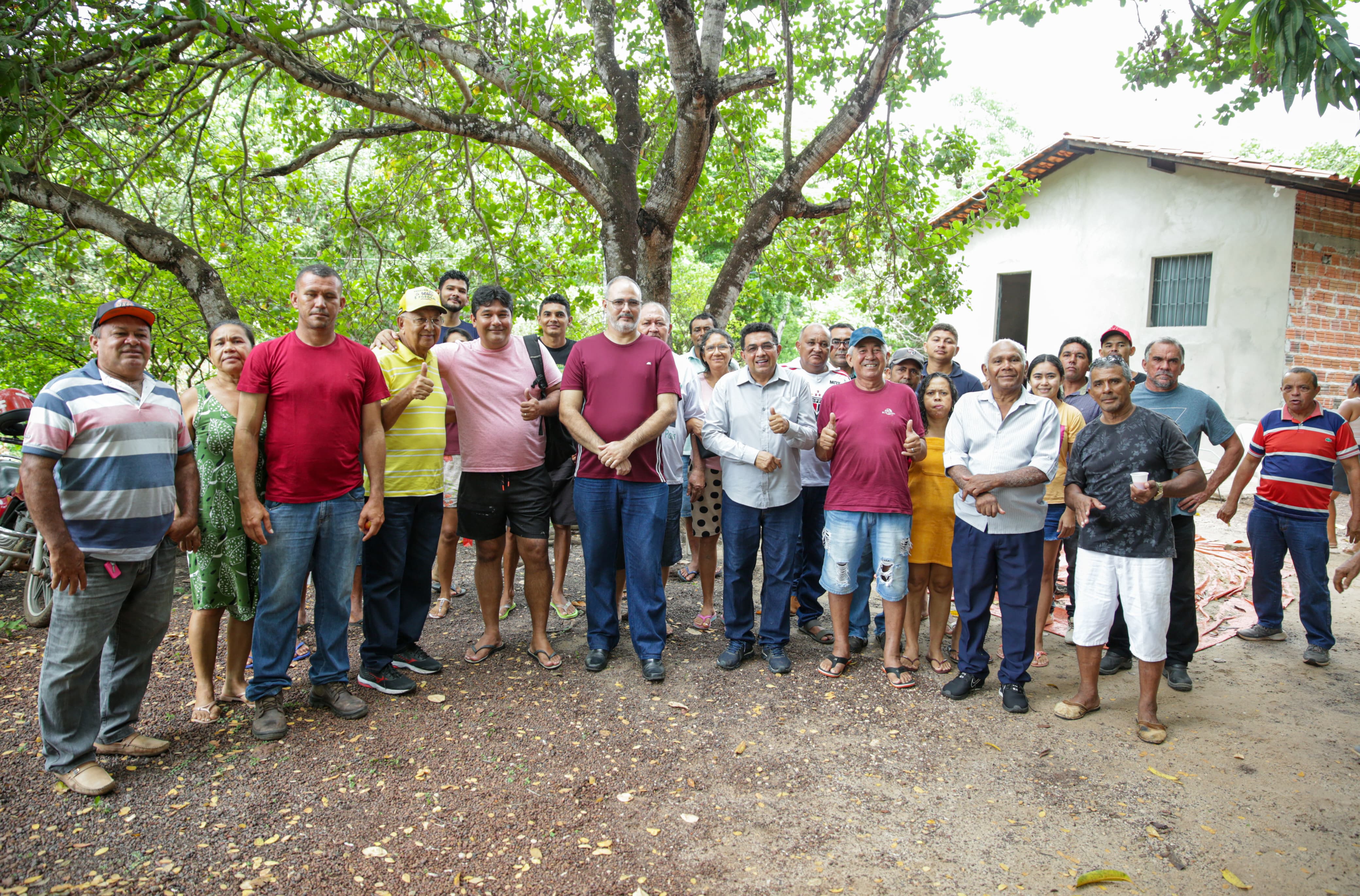 Dr. Pessoa se reúne com moradores do Assentamento Nossa Senhora da Paz